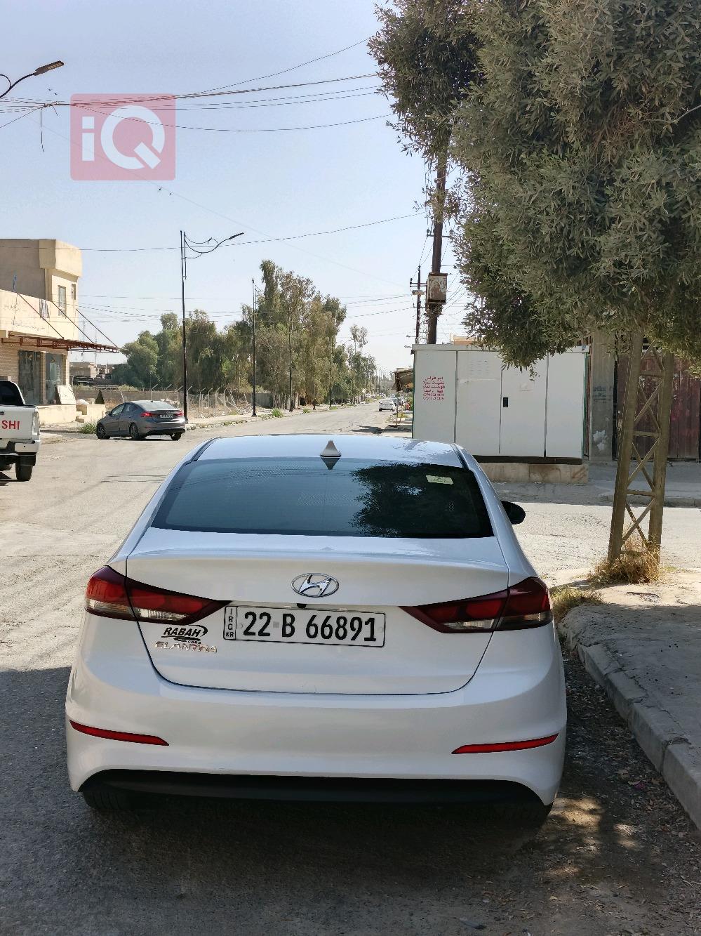 Hyundai Elantra
